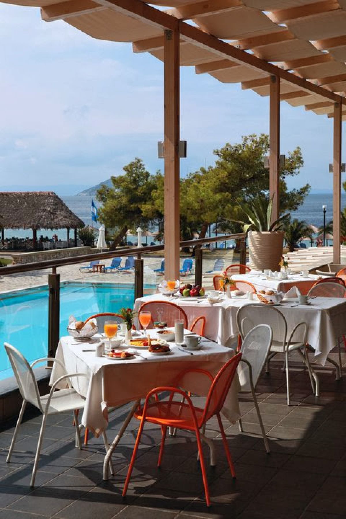 imagini hotel SITHONIA PORTO CARRAS